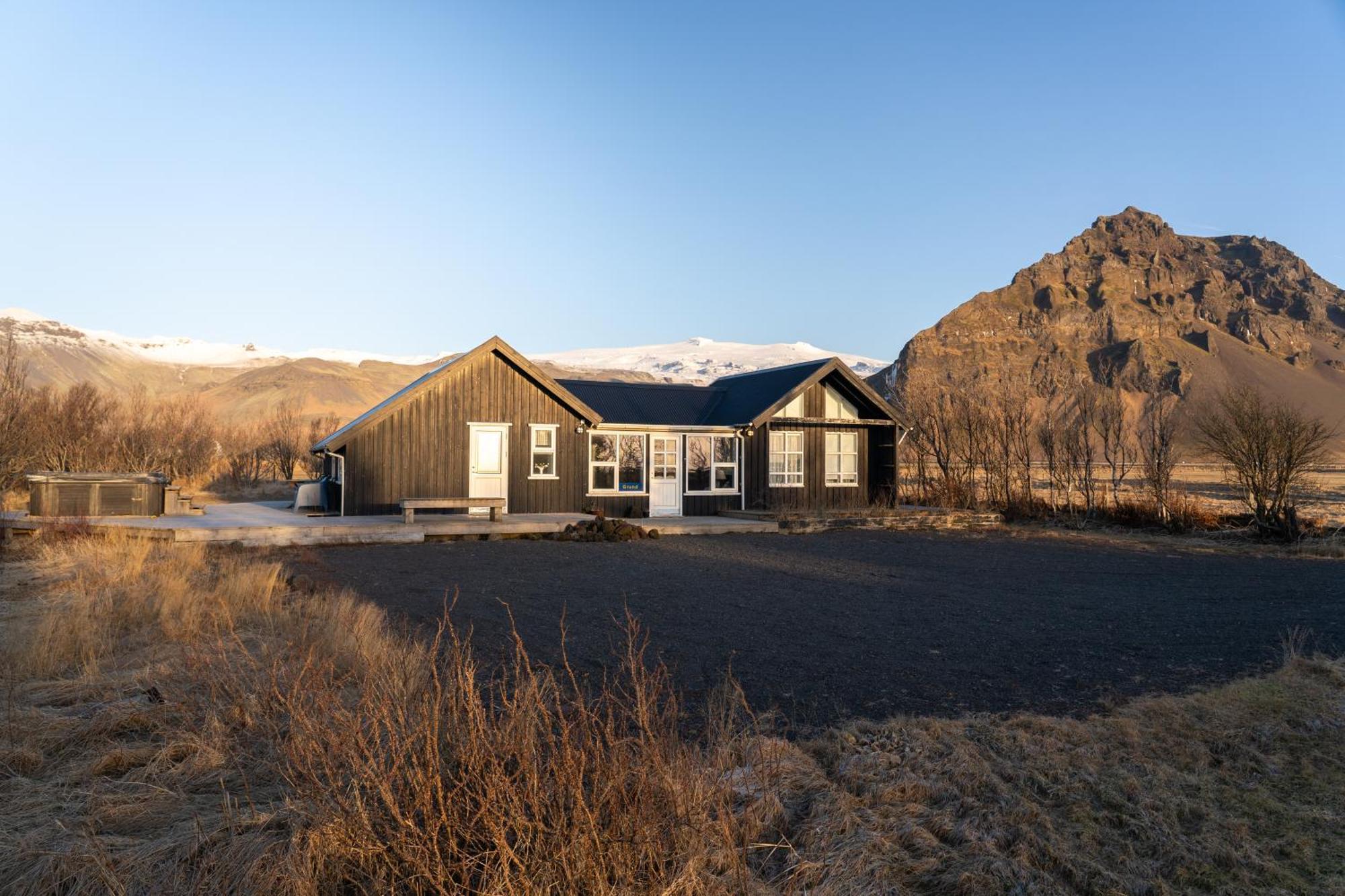 Grund Cabin Hvolsvöllur Eksteriør billede